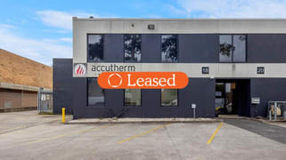 18 Pickering Road Mulgrave VIC 3170