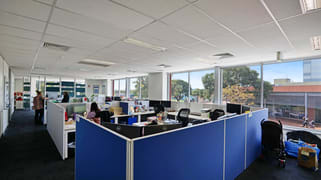 Cale House 52 The Crescent Midland WA 6056