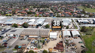 38 Lawson Crescent Thomastown VIC 3074