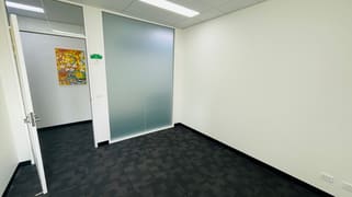Room 12 level 1/938-940 Whitehorse Road Box Hill VIC 3128
