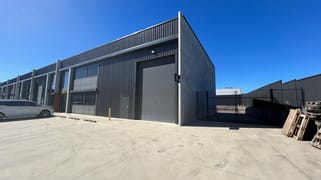8/98 Sawmill Circuit Hume ACT 2620