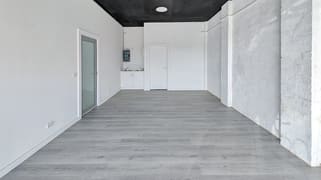 Ground/670 High Street Reservoir VIC 3073