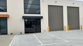 18/10 Speedwell Street Somerville VIC 3912
