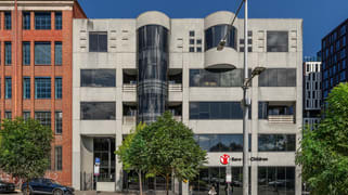 33 Lincoln Square South Carlton VIC 3053
