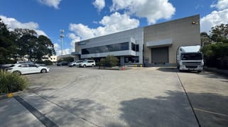 12 Healey Circuit Huntingwood NSW 2148