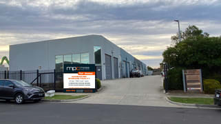 6/10 LOCHER AVE Lakeside Avenue Reservoir VIC 3073