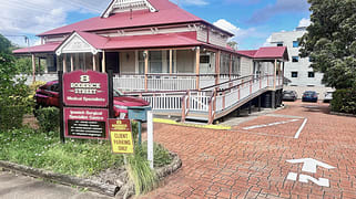 3/8 Roderick Street Ipswich QLD 4305