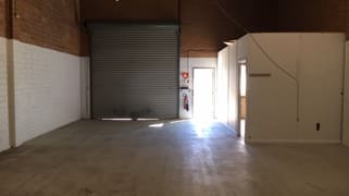 2/11 Dobra Road Yangebup WA 6164
