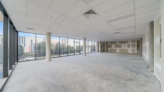 18/23-25 Central Hills Drive Gregory Hills NSW 2557