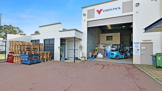 4/79 Catalano Circuit Canning Vale WA 6155