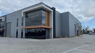31 Zinc Circuit Cranbourne North VIC 3977