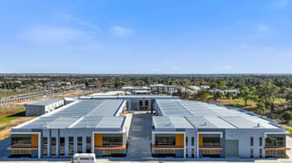 8 Impact Way Cranbourne North VIC 3977 8 Impact Way Cranbourne North VIC 3977