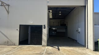 Unit 5/34 Ereton Drive Arundel QLD 4214
