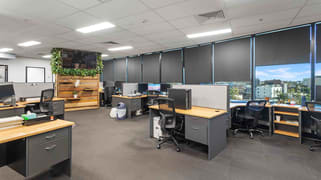 2501&2502 5 Lawson Street Southport QLD 4215 2501&2502 5 Lawson Street Southport QLD 4215