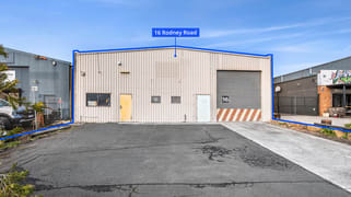 16 Rodney Road North Geelong VIC 3215