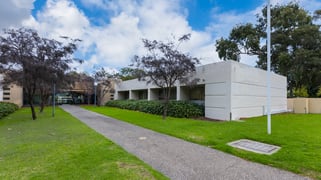 2/9 De Laeter Way Bentley WA 6102