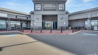 Shop 11 & 12/121-123 Heaslip Road Angle Vale SA 5117