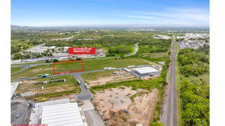 WHOLE OF PROPERTY/5 Barton Court Parkhurst QLD 4702