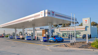 T2 & 3/720 Sunbury Road Sunbury VIC 3429