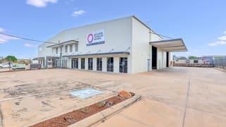 2/57 Raphael Road Winnellie NT 0820