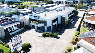 3368 Pacific Highway Springwood QLD 4127