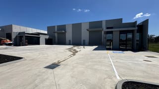 51 Volk Road Cranbourne West VIC 3977