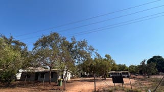 17 Hunter Street (Caretakers residence & immediate grounds only) Broome WA 6725