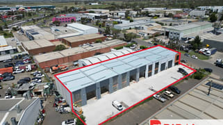 1/8 Collins Road Melton VIC 3337