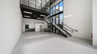 17/49 Leda Drive Burleigh Heads QLD 4220