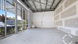 734 Rode Road Stafford Heights QLD 4053