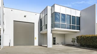 3/7 Luso Drive Unanderra NSW 2526