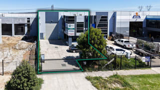 1/19 Silvretta Court Clyde North VIC 3978