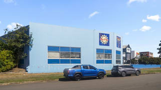 Shop 1, 8 Woondooma Street Bundaberg Central QLD 4670