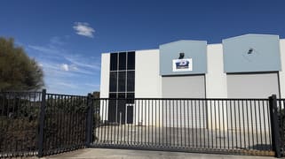 1/7 Grant Court Melton VIC 3337