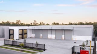 99 Hub Crescent Heathwood QLD 4110