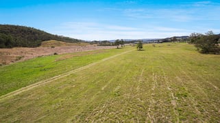 8700 Warrego Highway Withcott QLD 4352