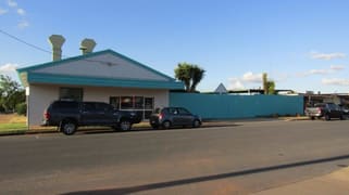 12 Wey Street Blackwater QLD 4717