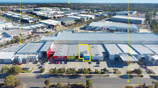 1/9 Discovery Drive Bibra Lake WA 6163