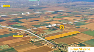 780 Duncans Rd Werribee South VIC 3030 780 Duncans Rd Werribee South VIC 3030