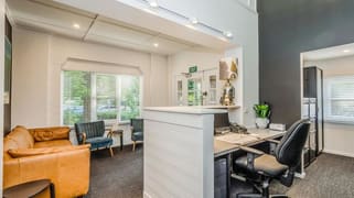 Entire building/17 Murray Crescent Griffith ACT 2603