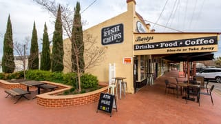 - Bartys Cafe Coolamon NSW 2701