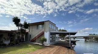 2 Ocean Street Budgewoi NSW 2262