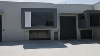 Unit 5/20 Concorde Way Bomaderry NSW 2541