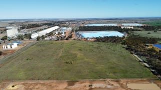 Gabo Avenue Merredin WA 6415