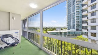 22/18 Queen Southport QLD 4215