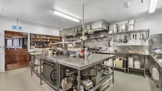 Shop 2/235 Gympie Terrace Noosaville QLD 4566