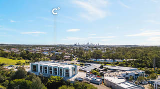 8 STAPLEY DRIVE Varsity Lakes QLD 4227