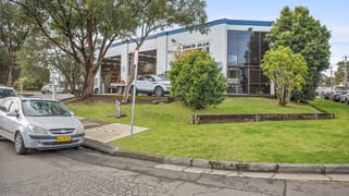 247 Nolan Street Unanderra NSW 2526