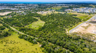 142 Madsen Road Nikenbah QLD 4655