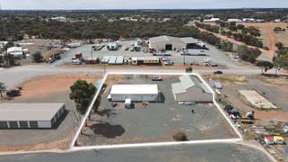 3 Calleen Street West Wyalong NSW 2671